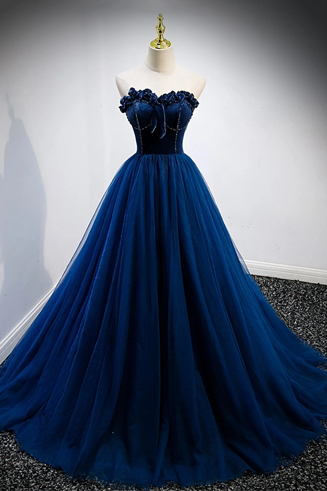 Blue Velvet Tulle Long Prom Dresses A-Line Strapless Evening Dresses