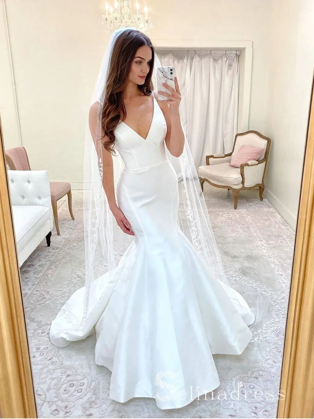 Chic Mermaid V neck Satin Wedding Dresses White Bridal Gowns CBD256