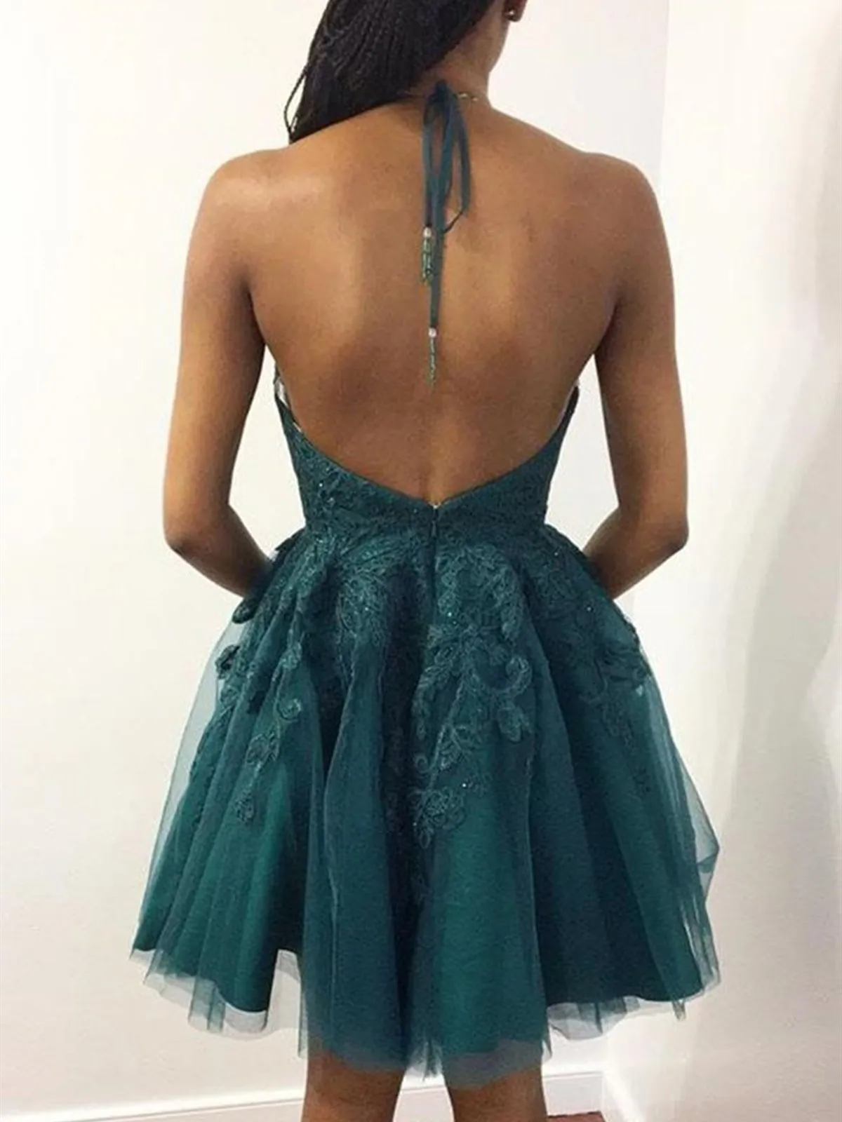 Halter Neck Short Emerald Green Lace Prom Dresses, Short Green Lace Graduation Homecoming Dresses